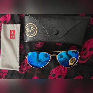 Ray-Ban Aviator Sunglasses